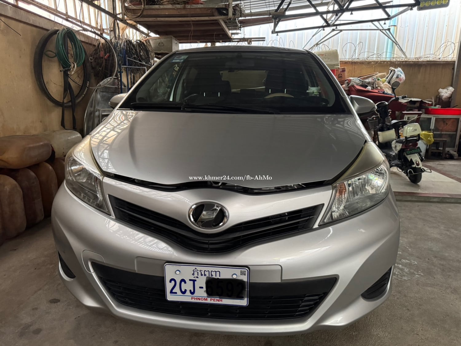 លក់ឡាន Toyota Vitz