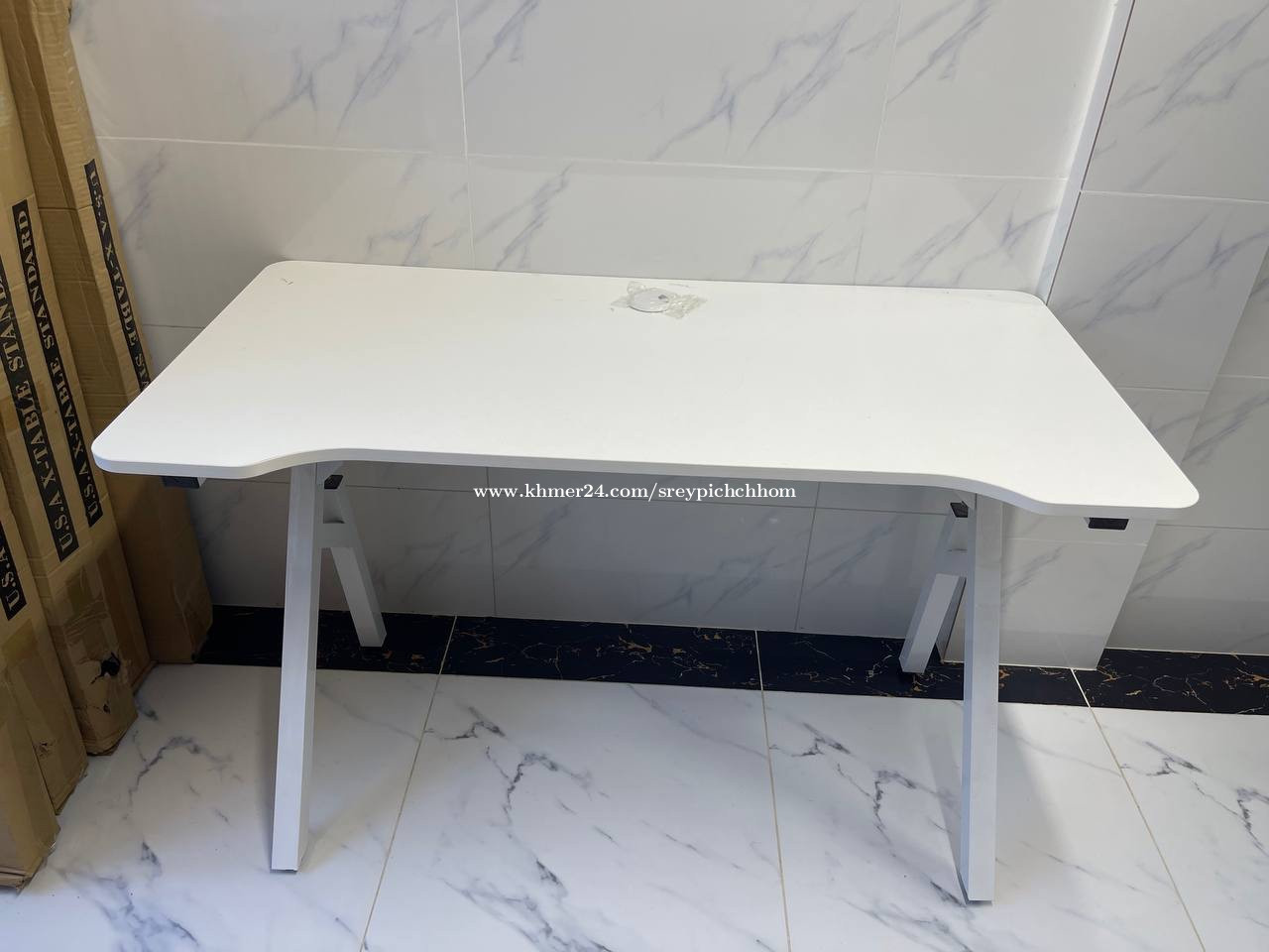 Folding table size 60*120cm Height 75cm