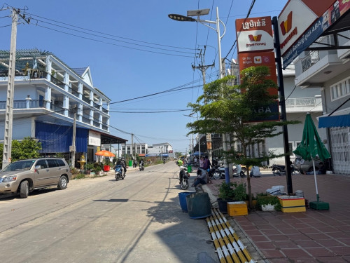 ផ្ទះលក់បន្ទាន់