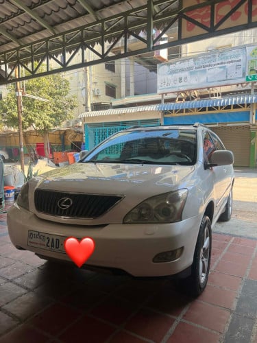 ឡានចង់លក់ដូរសារី អ្នកជិះផ្ទាល់