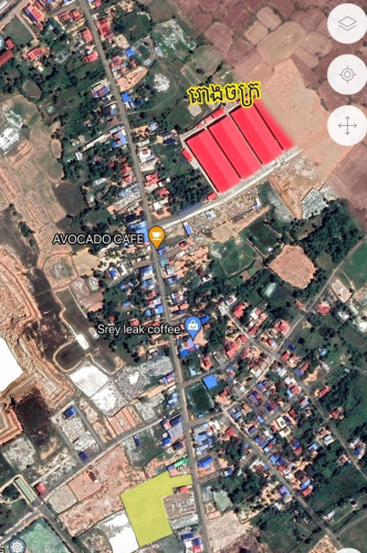 ដីលក់ជាប់ផ្លូវ ៣០ម