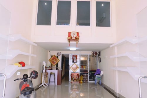ផ្ទះល្វែងដាក់លក់ $130,000 គីឡូ 7