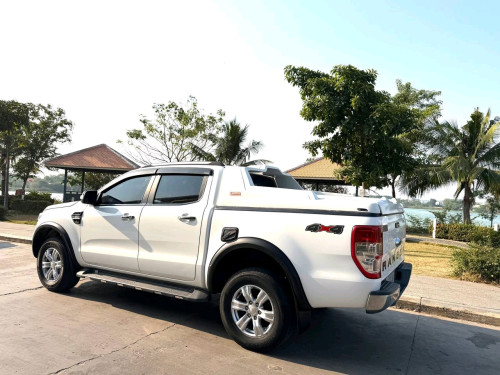 ថ្នាំស៊ីន95% 2021 Ford Ranger XLT ម៉ាស៊ីនធំ3.2L ម៉ាសូត