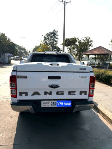 ថ្នាំស៊ីន95% 2021 Ford Ranger XLT ម៉ាស៊ីនធំ3.2L ម៉ាសូត