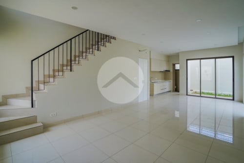 #FORSALE ️វីឡាភ្លោះកែង 3 បន្ទប់គេង🏠🍃 -📍បុរីចន្ទគីរី, ​ព្រែកកំពឹស​, ភ្នំពេញ
