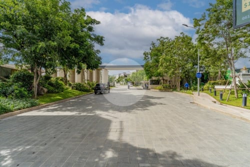 #FORSALE ️វីឡាភ្លោះកែង 3 បន្ទប់គេង🏠🍃 -📍បុរីចន្ទគីរី, ​ព្រែកកំពឹស​, ភ្នំពេញ