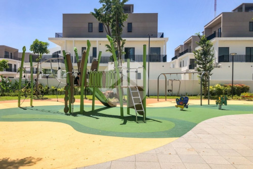 #FORSALE ️វីឡាភ្លោះកែង 3 បន្ទប់គេង🏠🍃 -📍បុរីចន្ទគីរី, ​ព្រែកកំពឹស​, ភ្នំពេញ
