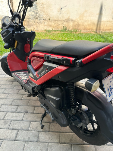 លក់Honda zoomer