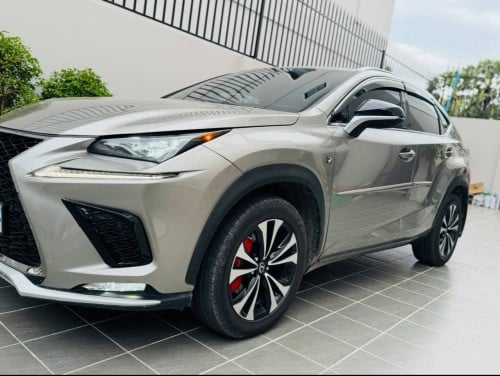 Lexus NX200T 2015& Rx450h 2010 for rentals