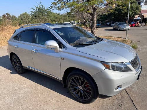 汽车租赁服务 lexus RX450H 2010