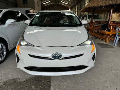 មកដល់ថ្មីៗ​ Prius 016 Full Option សកាំម៉ៃ​ ក្នុងឆឺរី​ (សន្លឹក​ពន្ធ)