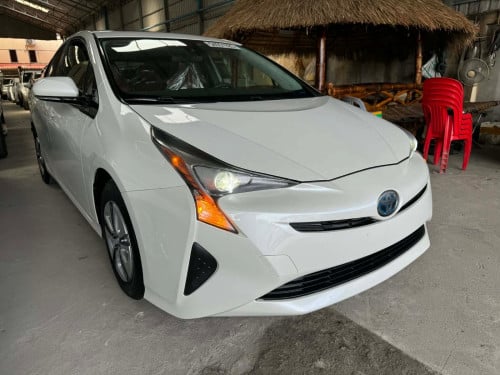 មកដល់ថ្មីៗ​ Prius 016 Full Option សកាំម៉ៃ​ ក្នុងឆឺរី​ (សន្លឹក​ពន្ធ)