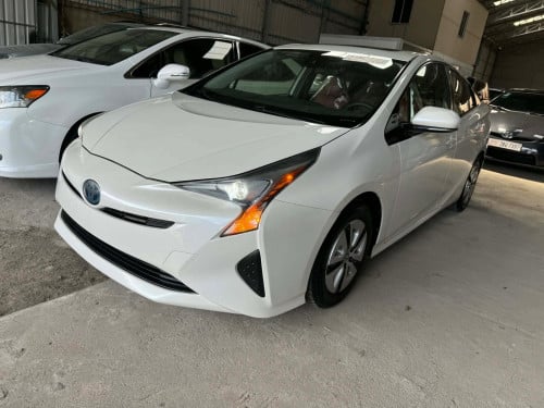 មកដល់ថ្មីៗ​ Prius 016 Full Option សកាំម៉ៃ​ ក្នុងឆឺរី​ (សន្លឹក​ពន្ធ)