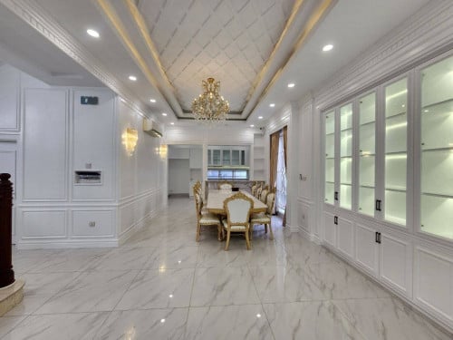 🏙Prince B Villa for RENT