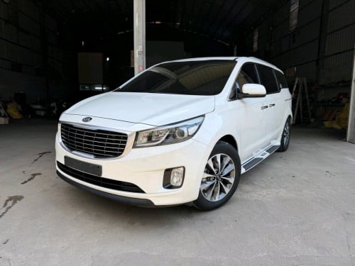 👌 ស្តុកថ្មី Kia Carnival 2015 បើកតំបូល