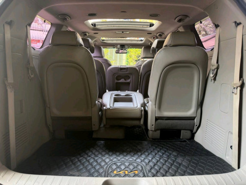 👌 ស្តុកថ្មី Kia Carnival 2015 បើកតំបូល