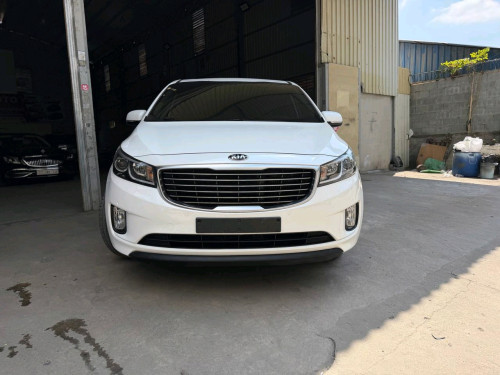 👌 ស្តុកថ្មី Kia Carnival 2015 បើកតំបូល