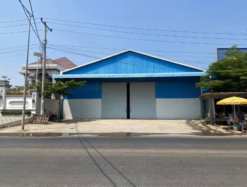 🔰ឃ្លាំងអាជីវកម្មជួលលើផ្លូវធំ ព្រែកព្នៅ។