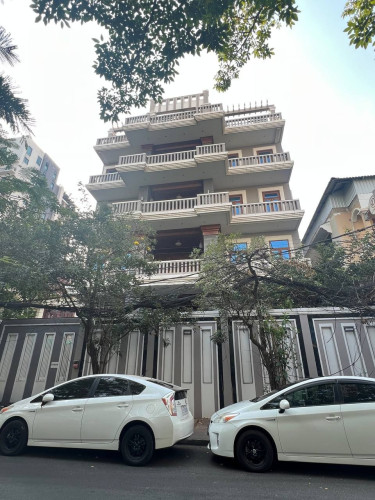 ផ្ទះវីឡាសម្រាប់លក់/ Villa for លក់ ទីតាំង៖សង្កាត់បឹងកងកងទី1 ខណ្ឌបឹងកេងកង/ Location:Located in SkBkk1