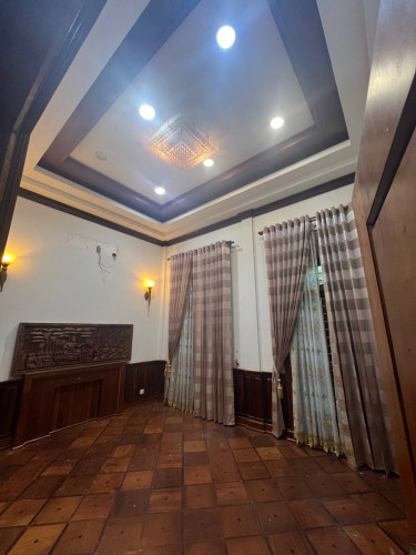 ផ្ទះវីឡាសម្រាប់លក់/ Villa for លក់ ទីតាំង៖សង្កាត់បឹងកងកងទី1 ខណ្ឌបឹងកេងកង/ Location:Located in SkBkk1