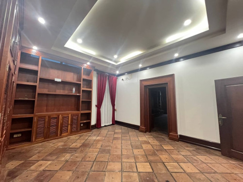 ផ្ទះវីឡាសម្រាប់លក់/ Villa for លក់ ទីតាំង៖សង្កាត់បឹងកងកងទី1 ខណ្ឌបឹងកេងកង/ Location:Located in SkBkk1