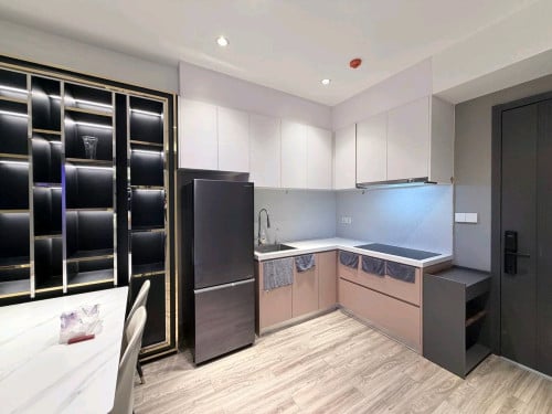 2 Bedroom Condo Time Square 3