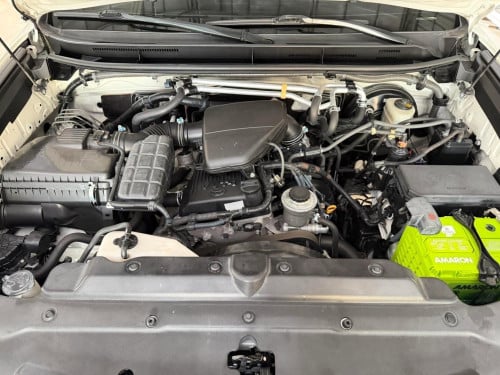 2013 Toyota Prado 4