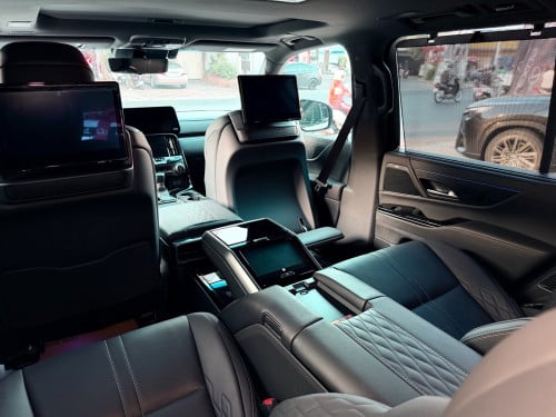 2022 Lx 600 Grandeur VIP 4 កៅអី