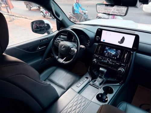 2022 Lx 600 Grandeur VIP 4 កៅអី