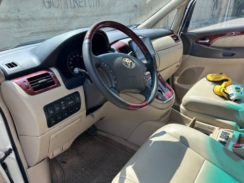 Alphard ឆ្នាំ2004 V6 pog2ទ្វាអូតូ2បើកដំបូល2តង