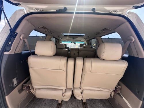 Alphard ឆ្នាំ2004 V6 pog2ទ្វាអូតូ2បើកដំបូល2តង