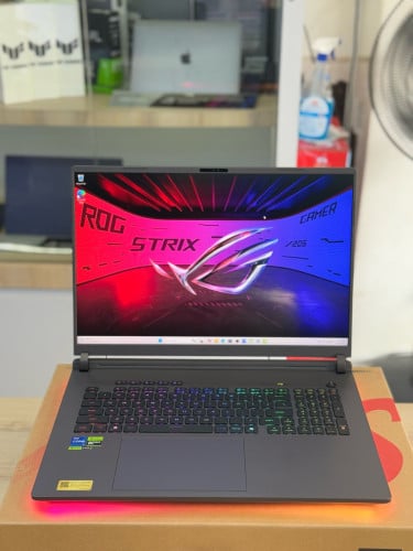 ASUS ROG STRIX G815JMR 1799$
