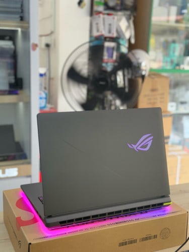 ASUS ROG STRIX G815JMR 1799$