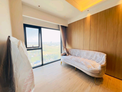 Brand New Fully Furnished 1 Bedroom Vue Aston