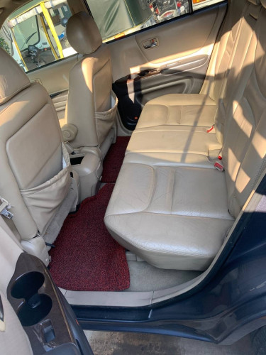 Car For Sale Urgent Highlander 2003 V6 - $12,998 only