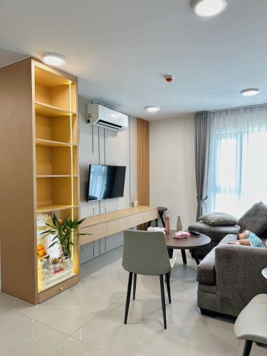 Condo Urban Village for Rent