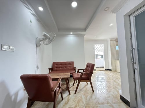 Cozy 1 Bedroom Apartment for RENT near TK Avenue