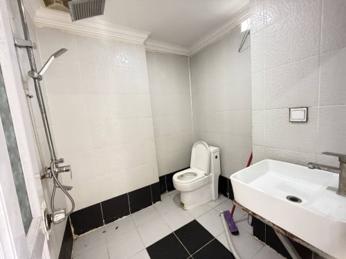 Cozy 1 Bedroom Apartment for RENT near TK Avenue