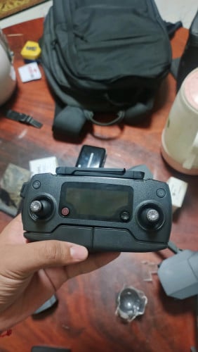 DJI Mavic Pro Combo ថ្ម 2 ស្អាត ទិញមកពីស្រុកគេ