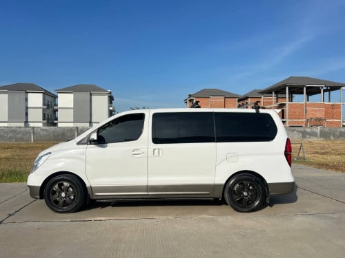 Grand Starex HVX 2014 Full