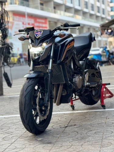 Honda cb650F