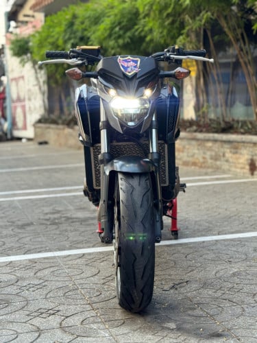 Honda cb650F