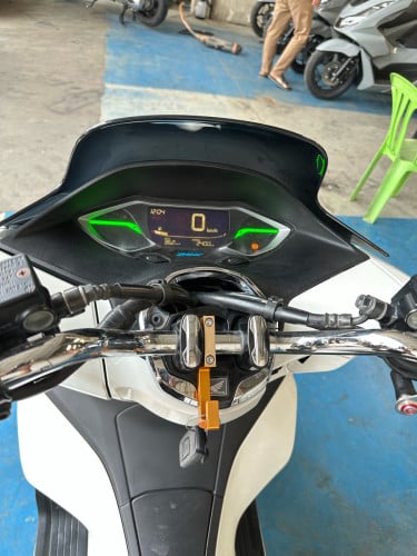 HONDA PCX 022