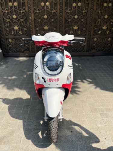 Honda Scoopy 025