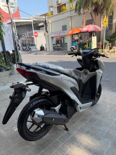 Honda Vario 021 ក្រដាសពន្ធ