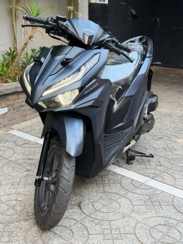 Honda Vario ឆ្នាំ2022  ថ្មីក្រដាសពន្ធ💯💯 ថែមស្តុបក្រោយលេងI8