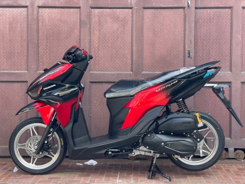 Honda Vario ឆ្នាំ2024 Smart Key មានលេងគ្រឿងBrand ស្អាតដូចថ្មី ម៉ូតូប្រភេទក្រដាសពន្ធ💯💯