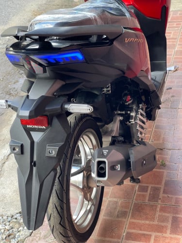 Honda Vario ឆ្នាំ2024 Smart Key មានលេងគ្រឿងBrand ស្អាតដូចថ្មី ម៉ូតូប្រភេទក្រដាសពន្ធ💯💯