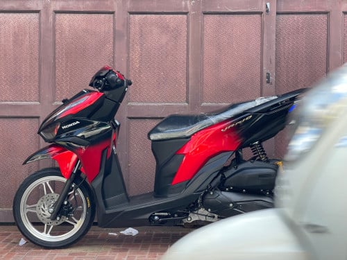 Honda Vario ឆ្នាំ2024 Smart Key មានលេងគ្រឿងBrand ស្អាតដូចថ្មី ម៉ូតូប្រភេទក្រដាសពន្ធ💯💯