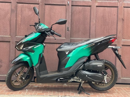 Honda Vario ឆ្នាំ2024 Smart Key ថ្មីក្រដាសពន្ធ💯💯 មានសេវាបង់រំលស់សុទ្ធ100%